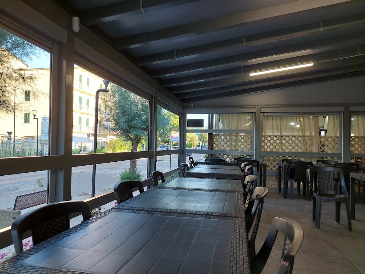 Rosticceria Pizzeria La Pineta Photos 2